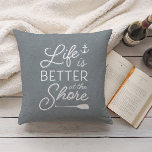 Coussin La Vie Bleue Ardoise Est Meilleure Sur La Côte