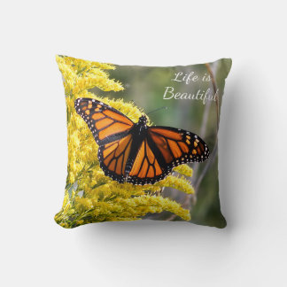 Coussin La vie de papillon Monarque est magnifique oreille