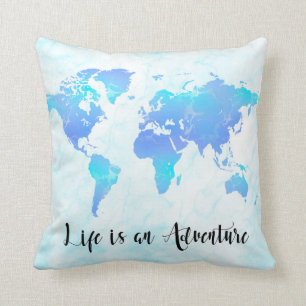 Coussin La vie en carte du monde bleu et mauve est une ave