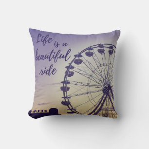 Coussin La vie est un beau tour de manège de fête foraine