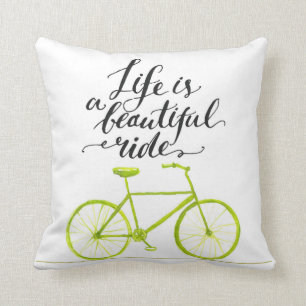 Coussin La vie est un beau vert de chaux de tour