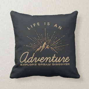 Coussin La vie est une montagne d'aventure avec rayons sol