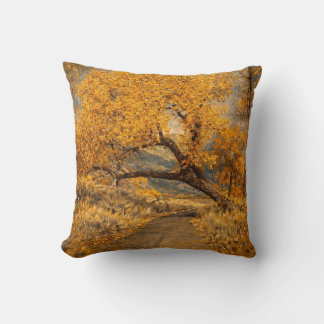 Coussin La voie dorée inspirée de Klimt
