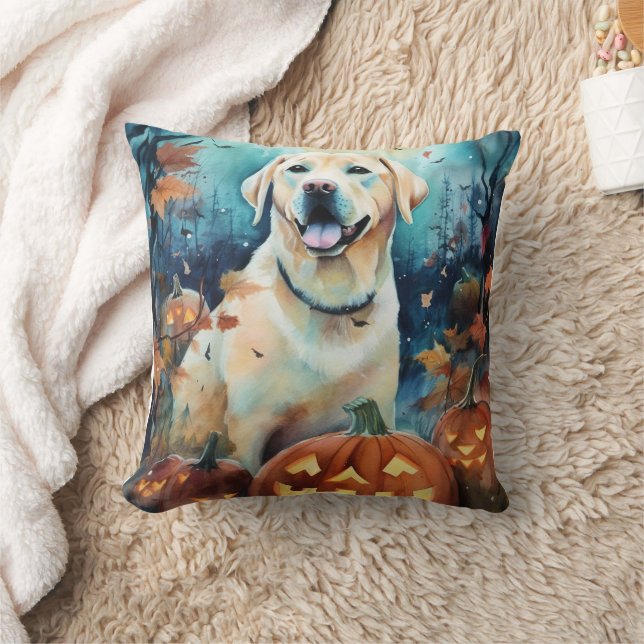 Coussin Labrador Halloween avec citrouilles effrayant (Couverture)