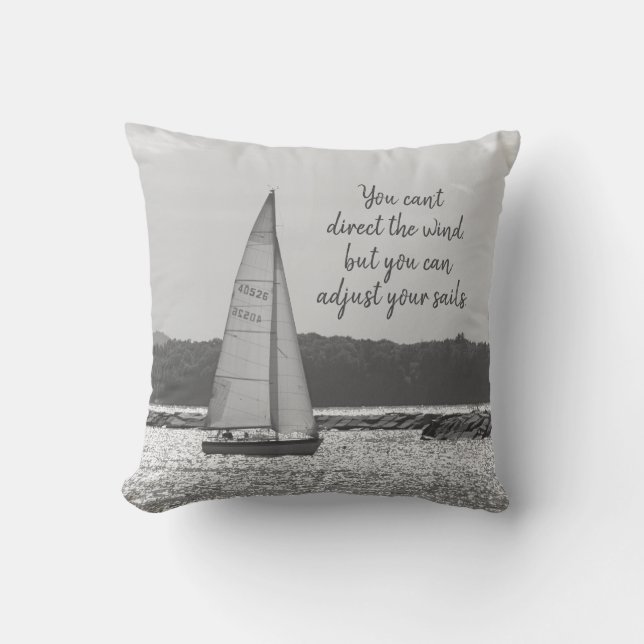 Coussin Lac Champlain Sailboat B&W Custom (Recto)