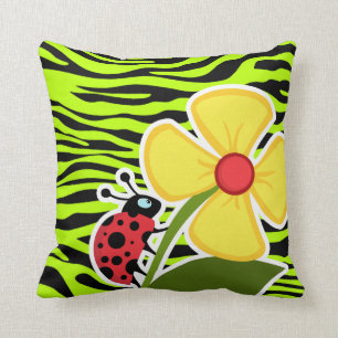 Coussin Ladybug sur Chartreuse Zebra Stripes Poster de ani