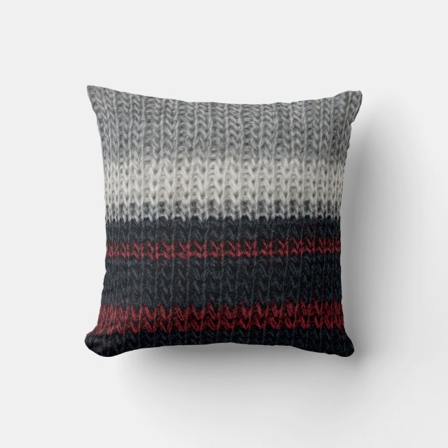 Coussin Laine de tricot noire et grise avec soie rouge et  (Recto)