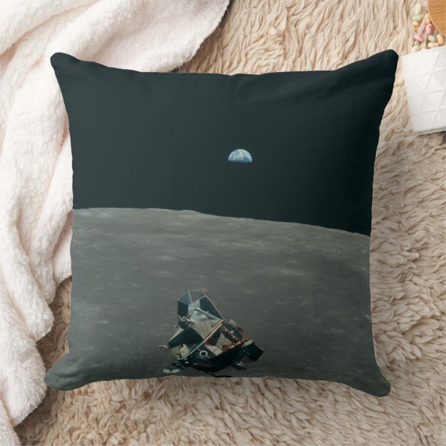 Coussin Lander lunaire Apollo et lever de terre sur la lun (Couverture)
