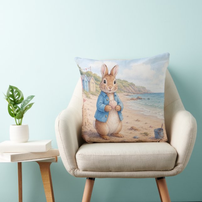 Coussin Lapin classique sur une plage de sable (Chaise)