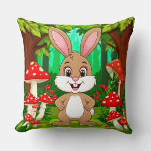Coussin Lapin de dessin animé mignon debout dans une forêt