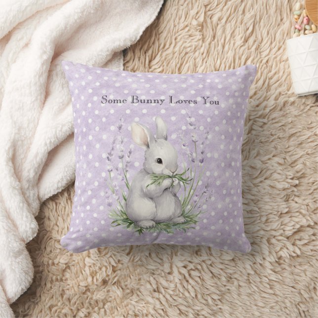 Coussin Lapin de l'amour aux pois blancs et lavande (Couverture)