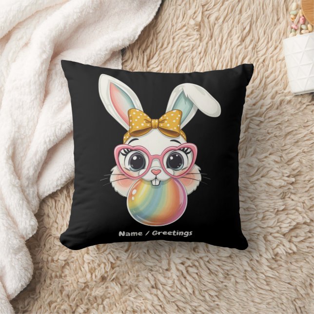 Coussin Lapin Mignon en Train de Souffler du Bubble Gum  J (Couverture)