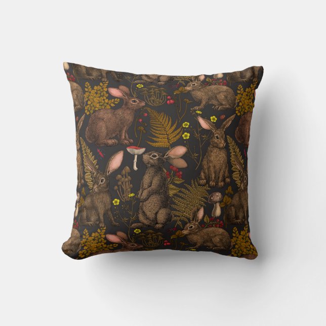 Coussin Lapins et flore boisée Lancer l'oreiller (Recto)