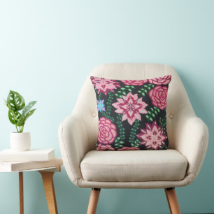 Coussin L'art floral rose