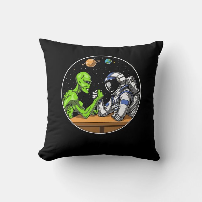 Coussin L'astronaute spatiale Alien lutte contre le bras d (Recto)