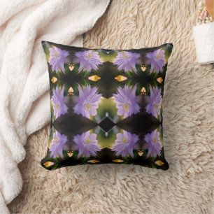 Coussin Lavande Clematis Fleur Dans Trellis Abstrait