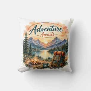 Coussin L'aventure Attend le Camping du Lac de Montagne au