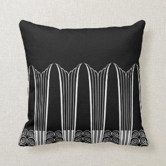 Coussin Le BALCON d'ÈVE, ferronnerie d'art déco dans le