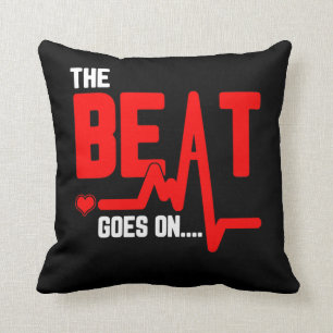 Coussin Le Beat Commence Sur La Chirurgie Cardiaque Surviv