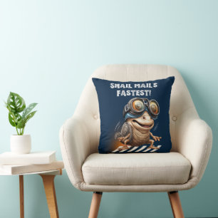 Coussin Le courrier d'escargot le plus rapide