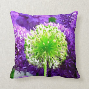 Coussin Le défi à être pourpre différent de vert de chaux