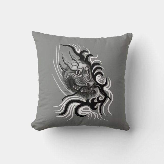 Coussin Le dragon chinois à la toiture de tatouage (Recto)