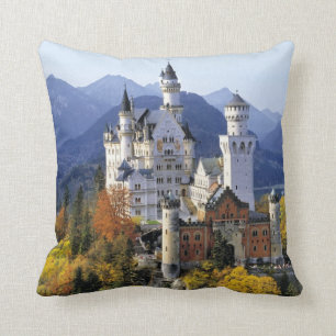 Coussin Le fantaisiste Neuschwanstein est l'un des trois