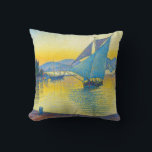 Coussin Le port au coucher du soleil, Signac<br><div class="desc">Paul Victor Jules Signac (11 novembre 1863 - 15 août 1935) est un peintre néo-impressionniste français qui,  en collaboration avec Georges Seurat,  contribue à développer le style politliste. Citation : Wikipedia</div>