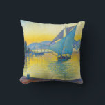 Coussin Le port au coucher du soleil, Signac<br><div class="desc">Paul Victor Jules Signac (11 novembre 1863 - 15 août 1935) est un peintre néo-impressionniste français qui, en collaboration avec Georges Seurat, contribue à développer le style politliste. Citation : Wikipedia</div>