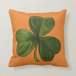 Coussin Le shamrock irlandais décrit par jour de St