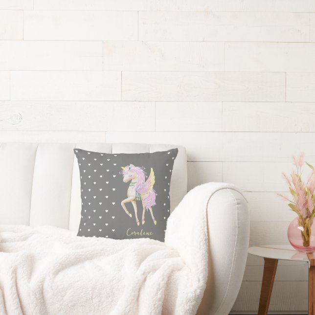 Coussin Le Throw Pillow a une mignonne licorne. (Canapé)