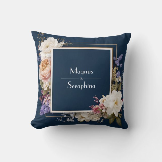 Coussin L'élégance florale bleu marine avec des pivoines e (Recto)