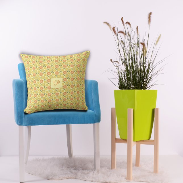 Coussin Lemon leaves white yellow orange Pattern  (Lemon leaves white yellow orange Pattern Throw Pillow.)