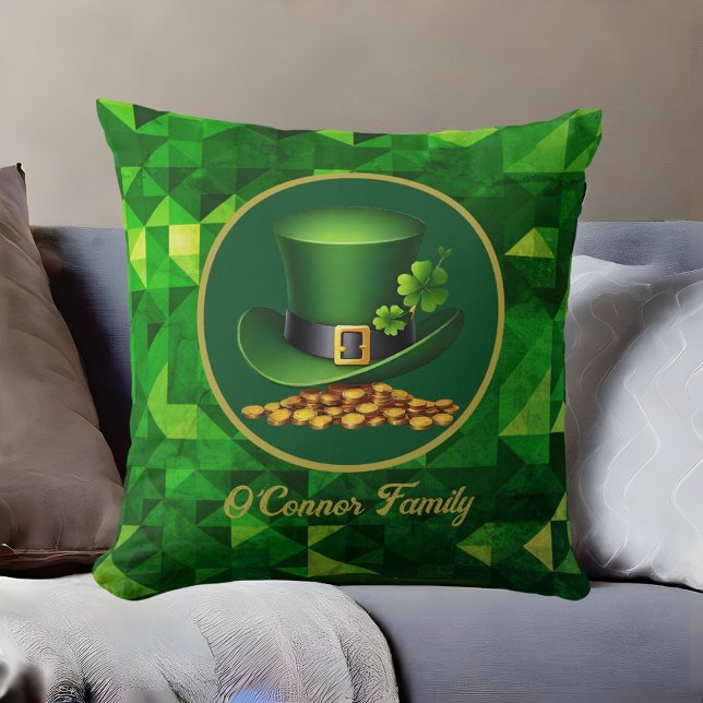 Coussin Leprechaun Casquette de l'oreiller à lancer sur le (Leprechaun Hat of Gold Irish-themed Throw Pillow)
