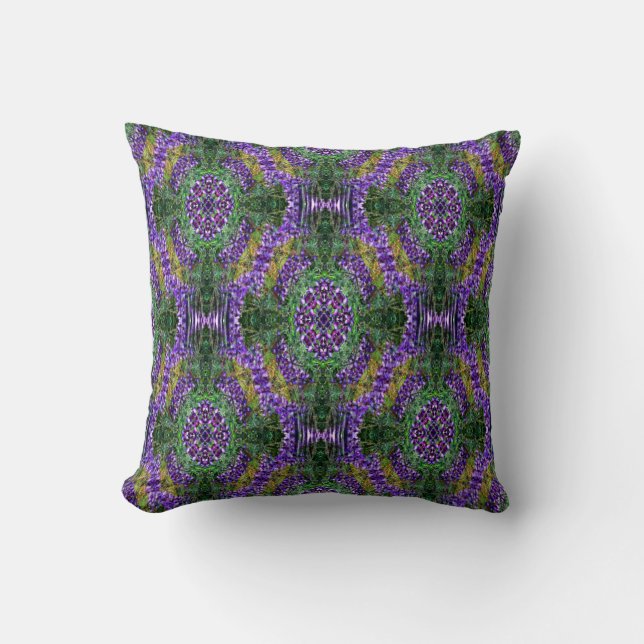 Coussin Les couronnes de Lupines.... (Recto)