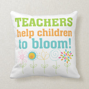 Coussin Les enseignants aident les enfants à s'épanouir