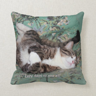 Coussin Les jours paresseux de Kitty