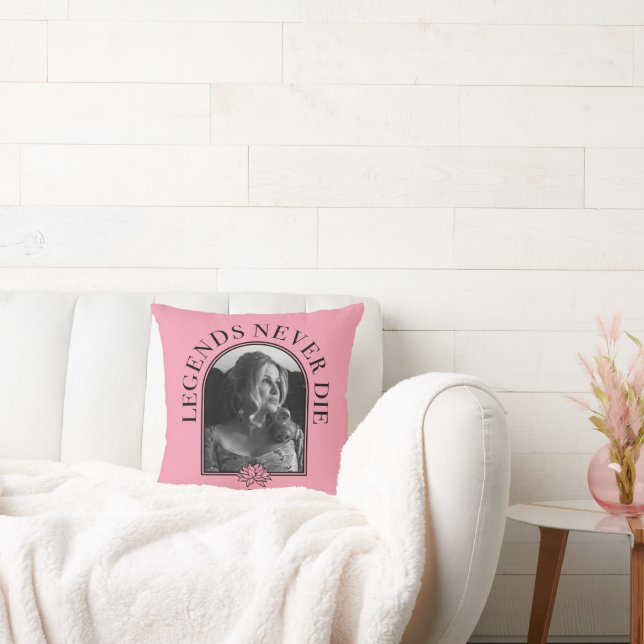 Coussin Les légendes ne meurent jamais - Le Lotus Blanc (Canapé)