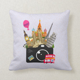Coussin Les monuments européens avec une caméra