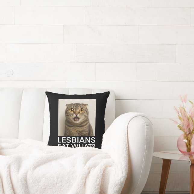 Coussin Lesbiennes Mangent Quoi de Drôle (Canapé)