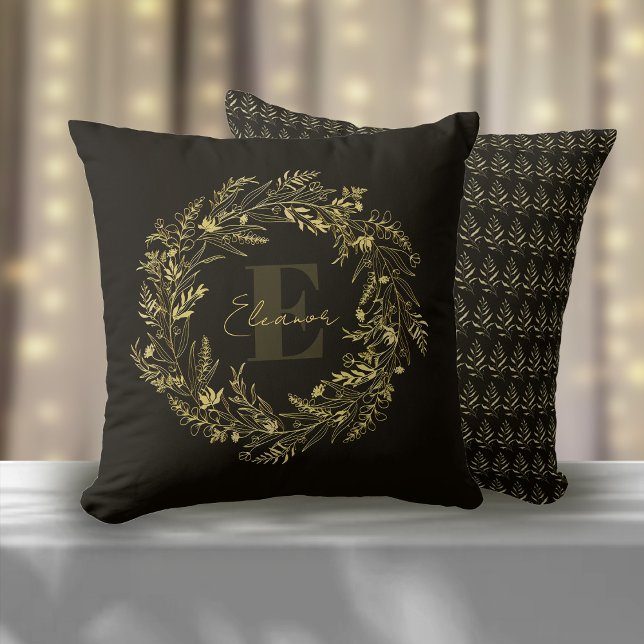 Coussin Letter E Elegant Gold Leaf Monogram (Créateur téléchargé)