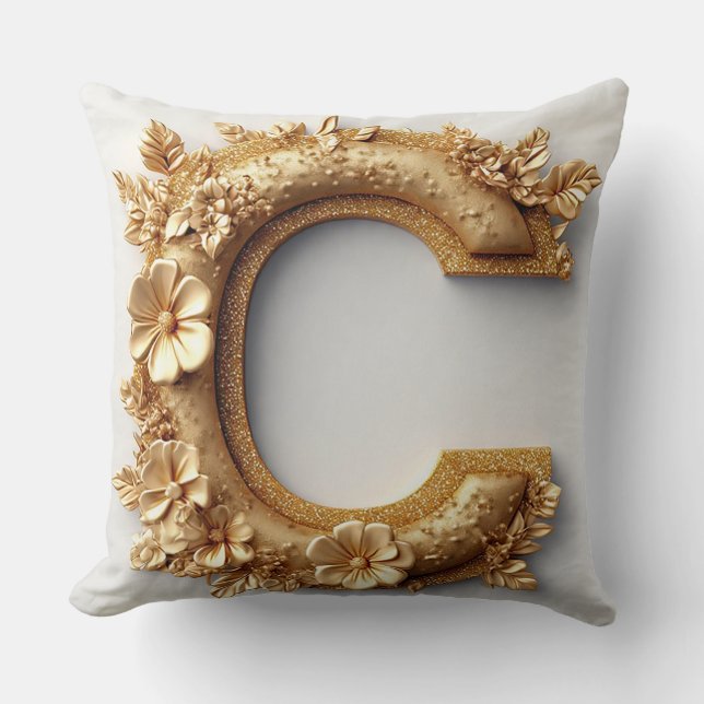 Coussin Lettre C dorée élégante avec des fleurs délicates (Recto)