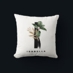 Coussin Lettre I Monogramme Vert Tropical Gold Foil<br><div class="desc">Coussin monogramme de lettre I personnalisable avec aquarelle feuille plante en caoutchouc tropical, fausse feuille de feuille d'or et accents de brosse en aquarelle noire. Personnalisez ce coussin de monogramme tropical par votre nom ou d'autres détails. Ce coussin monogramme I de lettre boho sera parfait comme un cadeau. D'autres lettres...</div>