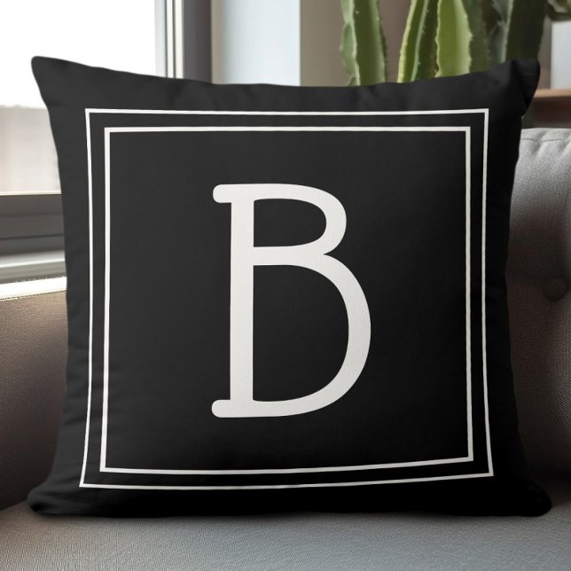 Coussin Lettre initiale de monogramme de famille personnal (Créateur téléchargé)