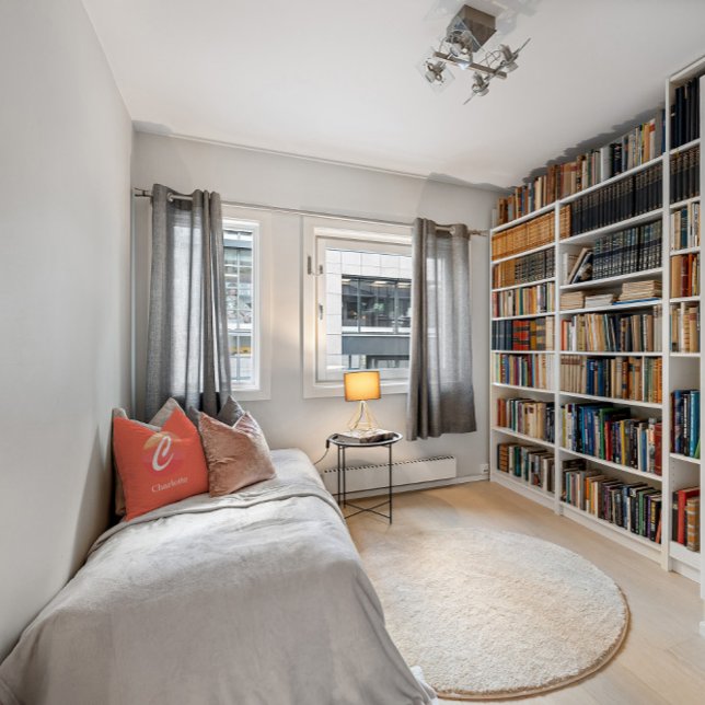 Coussin LETTRE INITIALE MONOGRAPHIQUE MODÈLE OREILLÈRE ora (Créateur téléchargé)