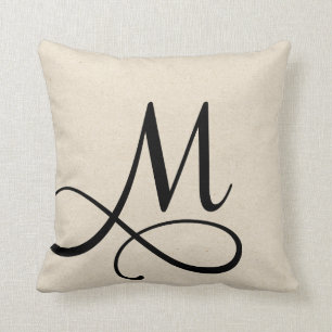 Coussin Lettre M