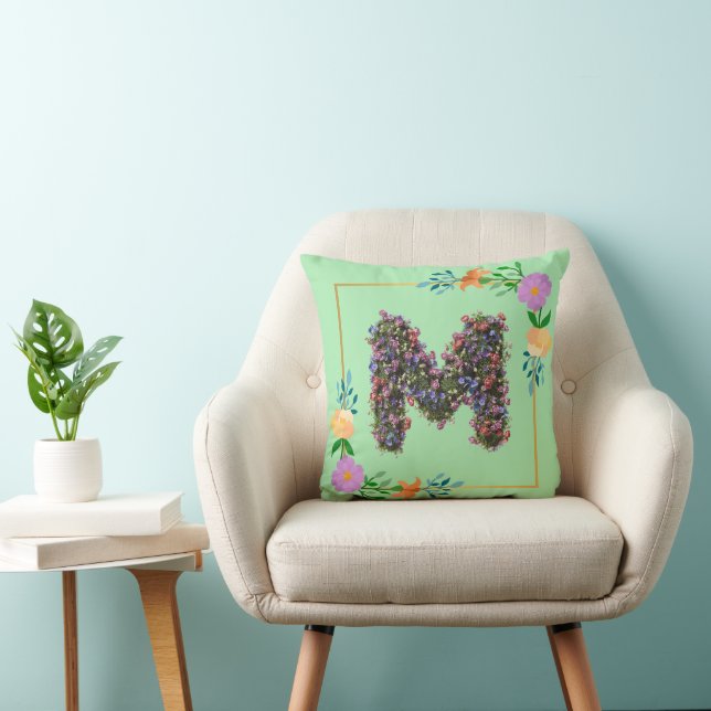 Coussin Lettre M de l'alphabet floral (Chaise)