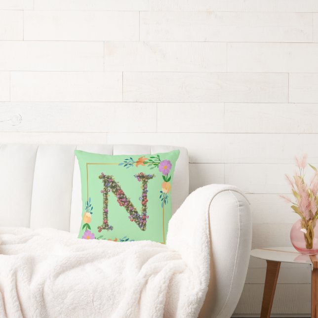 Coussin Lettre N de l'alphabet floral (Canapé)
