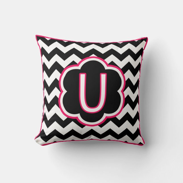 Coussin Lettre U noir et blanc Chevron Monogramme (Recto)