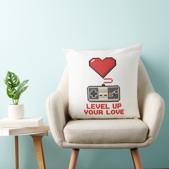 Coussin Level Up Your Love, Retro Pixel Gaming Design (Chaise)
